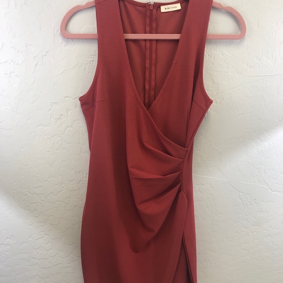 Mind code dress - Picture 2 of 3